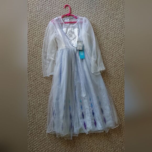 New Disney Store Snow Queen Elsa Sleep Gown Girls size 7/8 - Picture 3 of 12
